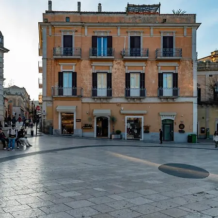 Vittorio Veneto Luxury 4* Matera