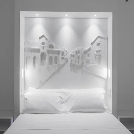 Vittorio Veneto Luxury 4* ماتيرا